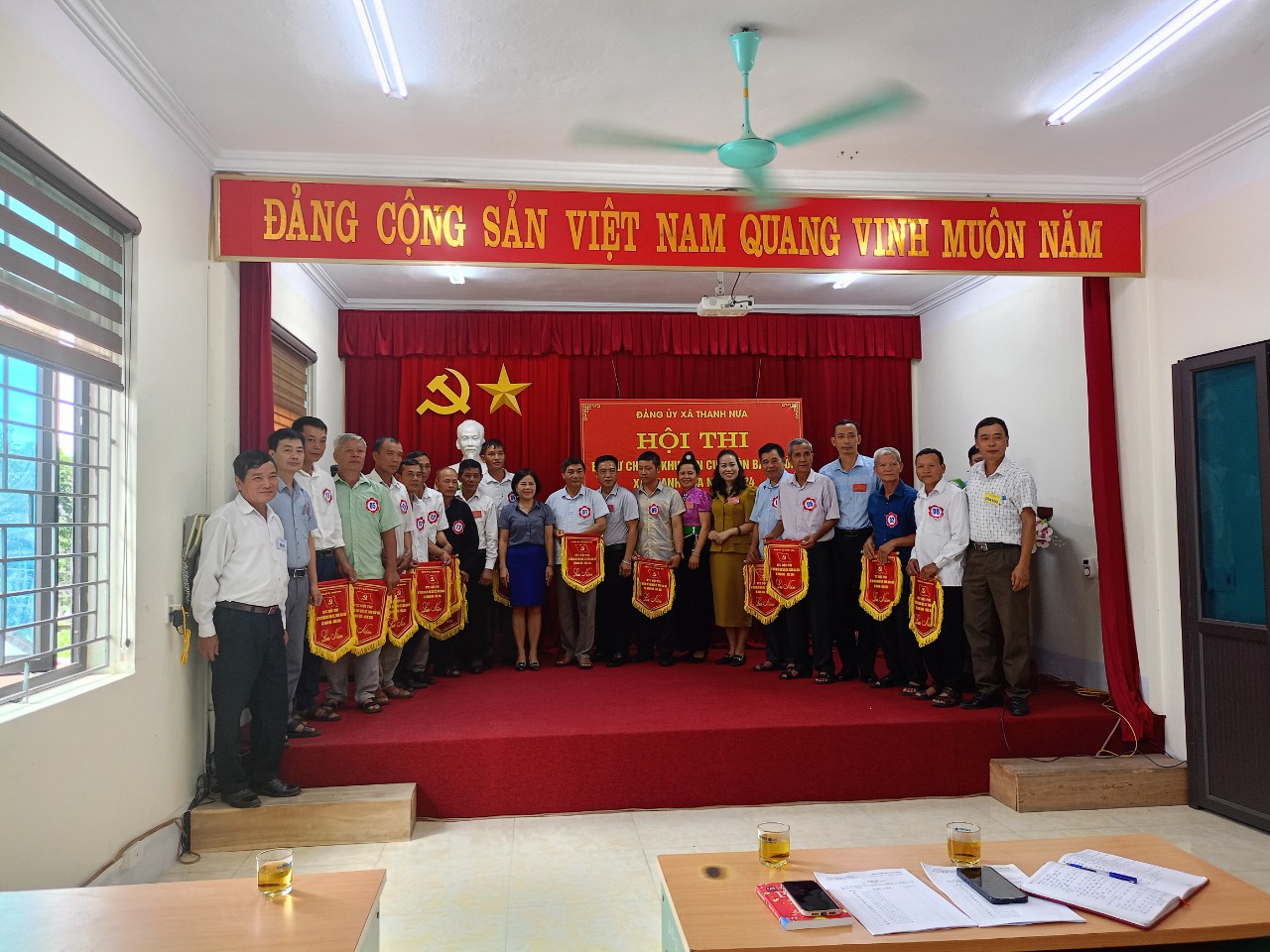 z55anh-trao-c-.jpg